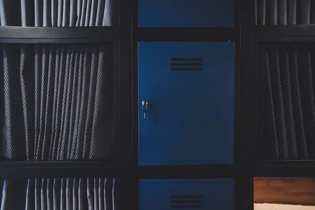 Bed in shared dormitory for 4 people