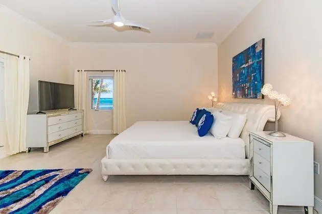 Luxury Villa, 6 Yatak Odası, Okyanus Manzaralı, Denize Sıfır