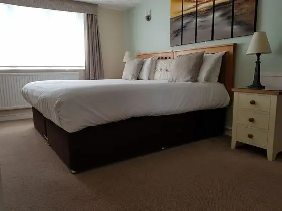Deluxe Tek Büyük Yataklı Oda, Banyolu/Duşlu