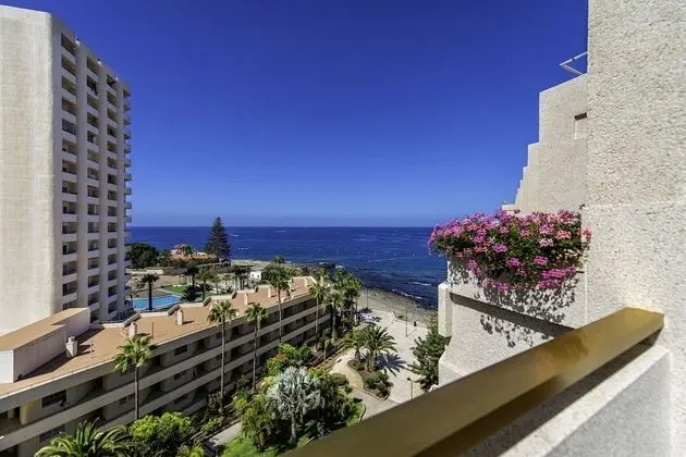Tek Büyük Yataklı Oda, Kısmi Deniz Manzaralı (3 adults)