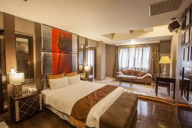 Deluxe Tek Büyük Yataklı Oda