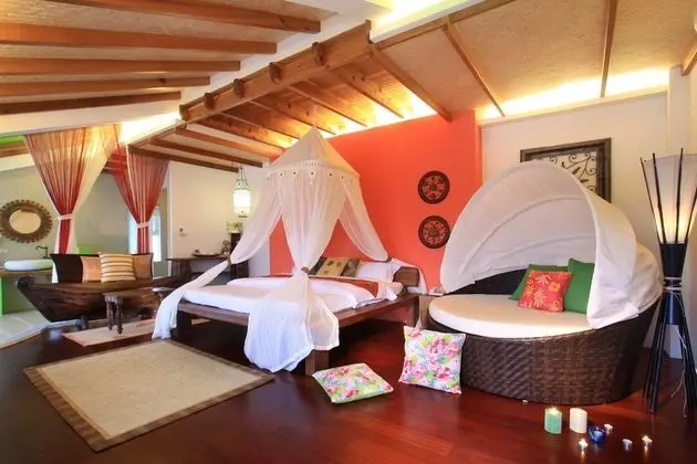 Luxury Tek Büyük Yataklı Oda