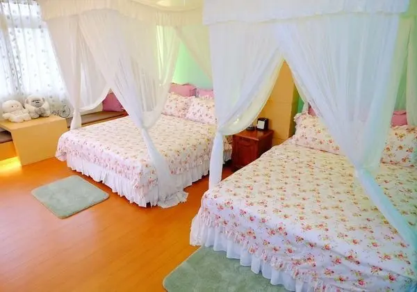 Deluxe Dört Kişilik Oda, 1 Yatak Odası, Tepe Manzaralı, Köşe