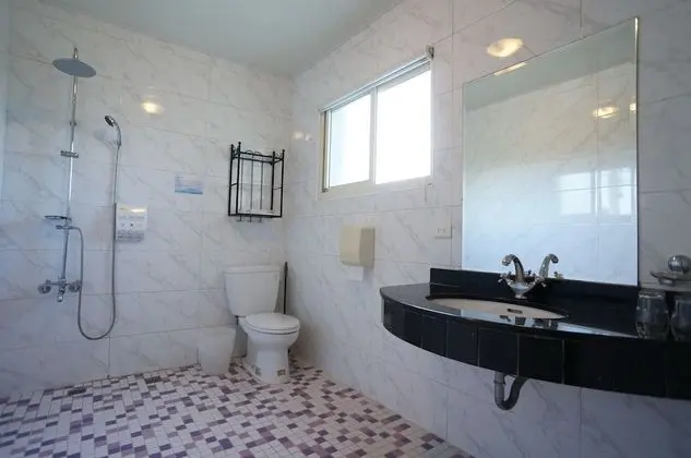 Deluxe Dört Kişilik Oda, 1 Yatak Odası, Tepe Manzaralı, Köşe