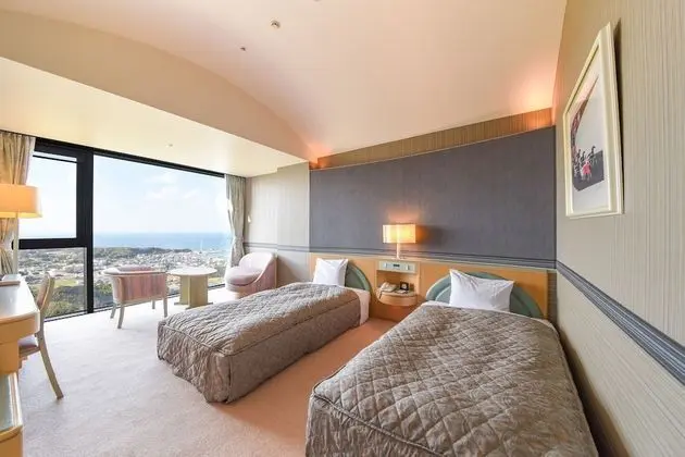 Üç Kişilik Oda, Sigara İçilebilir, Özel Banyo (with an extra bed)