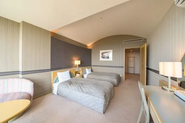 Üç Kişilik Oda, Sigara İçilebilir, Özel Banyo (with an extra bed)