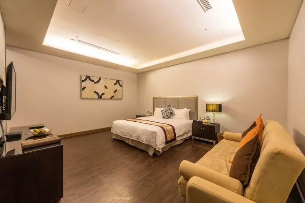 Deluxe Tek Büyük Yataklı Oda