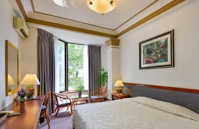 Deluxe Tek Büyük veya İki Ayrı Yataklı Oda (First Class)