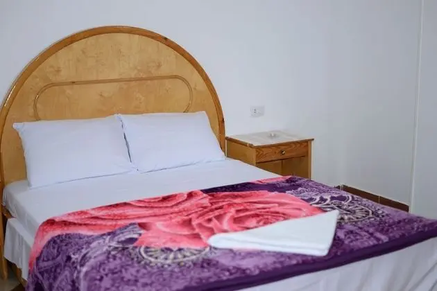 Apart Daire, 2 Yatak Odası, Nehir Manzaralı