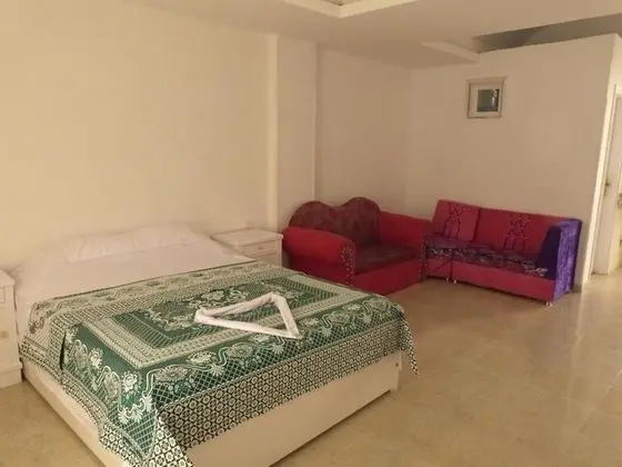 Tek Büyük veya İki Ayrı Yataklı Oda, 1 Yatak Odası, Nehir Manzaralı