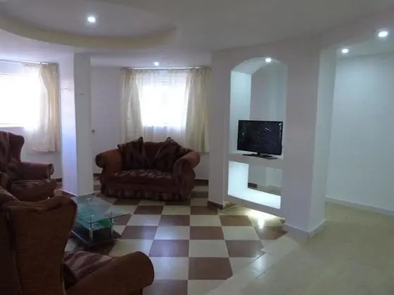 Tek Büyük veya İki Ayrı Yataklı Oda, 1 Yatak Odası, Nehir Manzaralı
