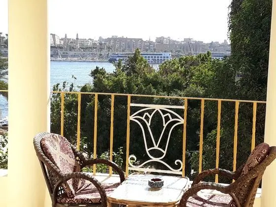 Tek Büyük veya İki Ayrı Yataklı Oda, 1 Yatak Odası, Nehir Manzaralı