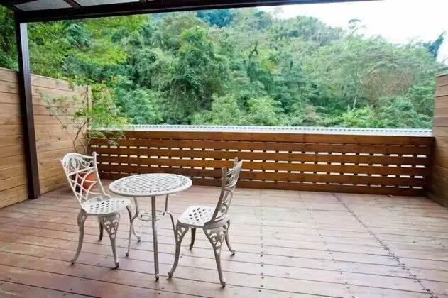 Tek Büyük Yataklı Oda, Teras