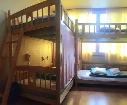 Ortak Ranzalı Oda, Sadece kadınlar için