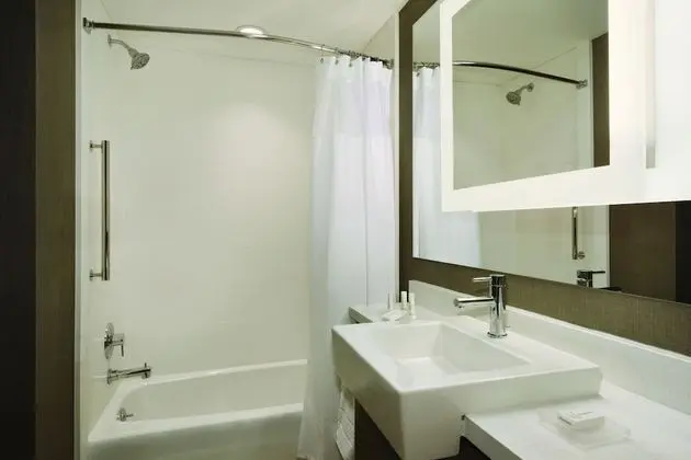 Süit, Birden Çok Yatak (Hearing Accessible)