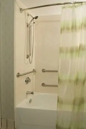 Süit, Birden Çok Yatak (Mobility Accessible, Tub)