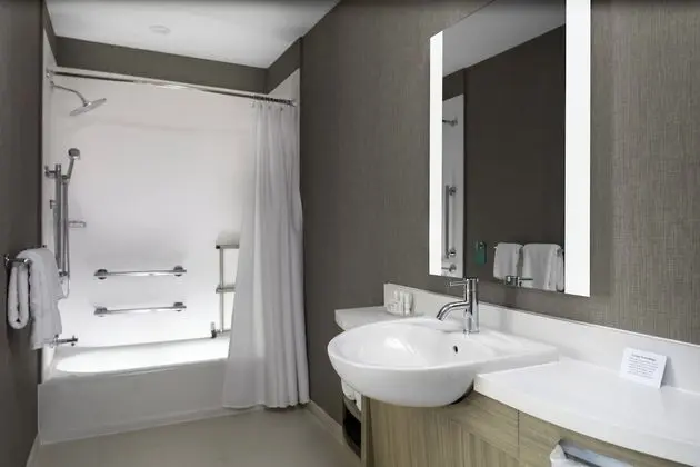 Stüdyo Süit, 1 Yatak Odası (Mobility/Hearing Accessible, Tub)