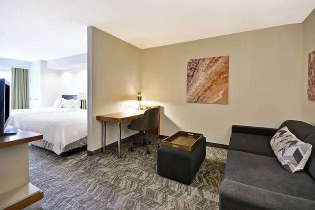 Süit, 2 Büyük (Queen) Boy Yatak (Mobility Accessible, Tub)