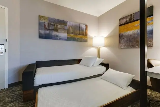 Oda, 1 En Büyük (King) Boy Yatak