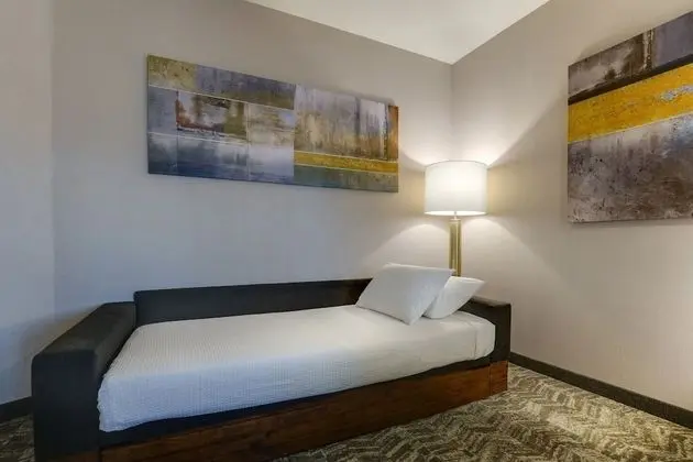 Oda, 1 En Büyük (King) Boy Yatak