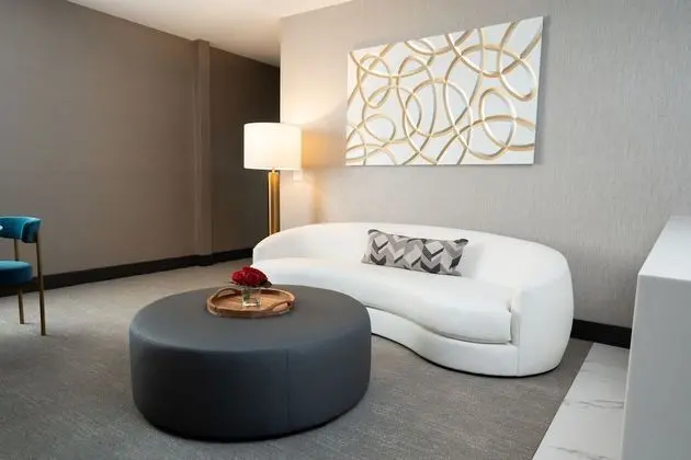 Çatı Katı Süiti (Penthouse), 1 En Büyük (King) Boy Yatak, Sigara İçilmez, Manzaralı