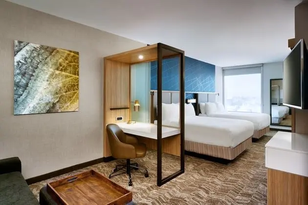 Süit, 2 Büyük (Queen) Boy Yatak, Sigara İçilmez