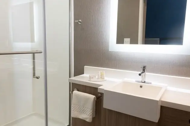 Süit, Birden Çok Yatak, Sigara İçilmez