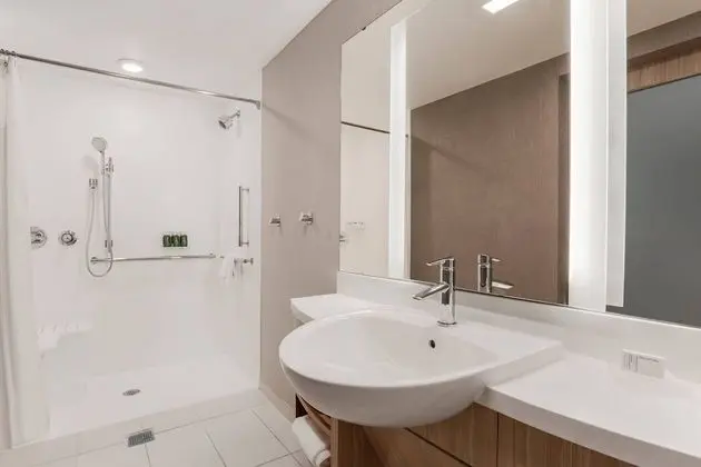 Stüdyo, 1 En Büyük (King) Boy Yatak, Sigara İçilmez, Şehir Manzaralı