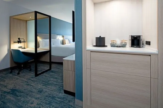 Süit, 2 Büyük (Queen) Boy Yatak, Sigara İçilmez (2 Queen and 1 Trundle bed)