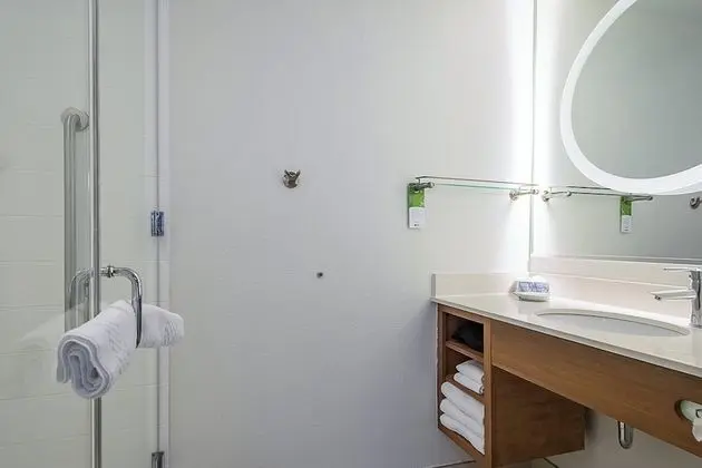 Süit, Birden Çok Yatak (Hearing Accessible)
