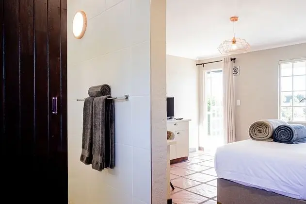 Luxury Tek Büyük Yataklı Oda