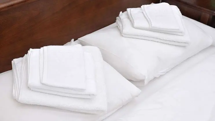 Oda, 1 En Büyük (King) Boy Yatak, Sigara İçilmez, Mikrodalga