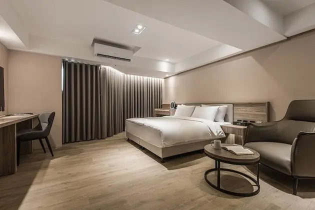 Deluxe Tek Büyük Yataklı Oda