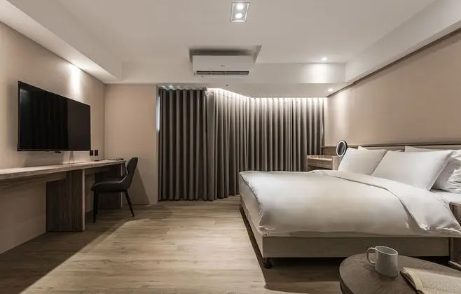 Deluxe Tek Büyük Yataklı Oda