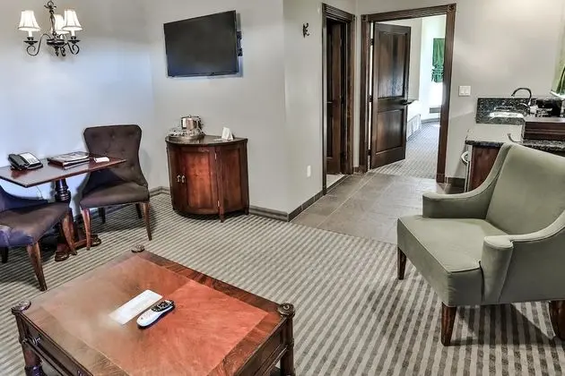 Luxury Süit, 1 En Büyük (King) Boy Yatak ve Çekyat, Sigara İçilmez, Küçük Mutfak