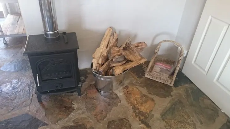 1 Bedroom, en-suite.