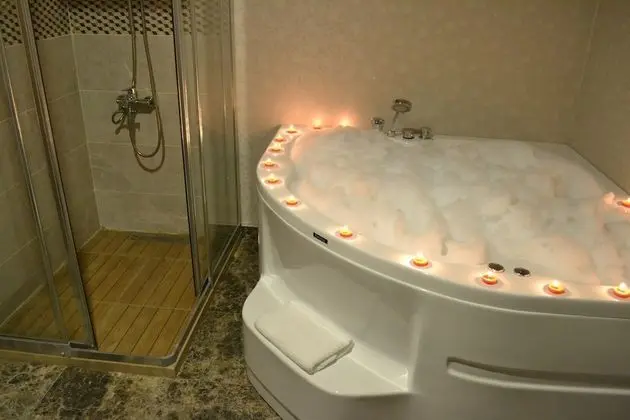 Deluxe Double Room, Spa Bath