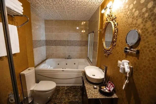 Deluxe Double Room, Spa Bath
