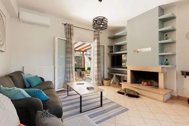 Deluxe Villa, 6 Yatak Odası, Kişiye Özel Havuzlu, Bahçe Manzaralı