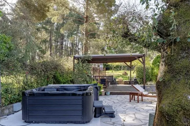 Deluxe Villa, 6 Yatak Odası, Kişiye Özel Havuzlu, Bahçe Manzaralı