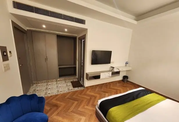 Economy Tek Büyük Yataklı Oda