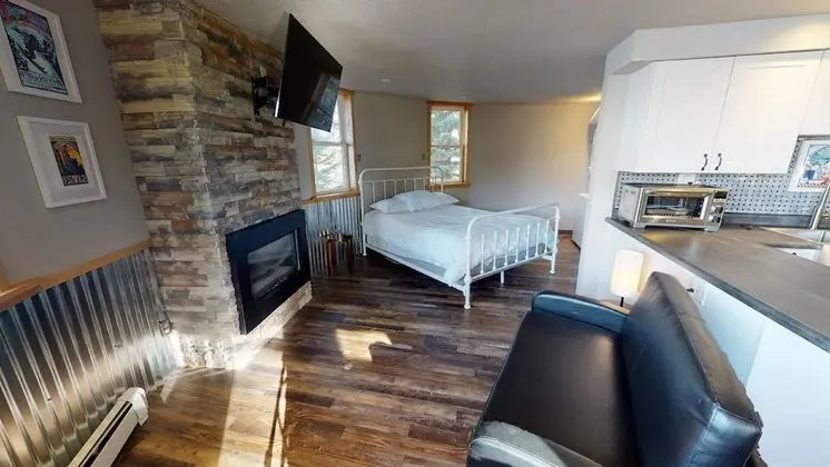 Ev, Birden Çok Yatak, Balkon