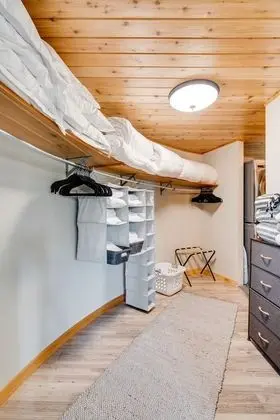 Ev, Birden Çok Yatak, Balkon