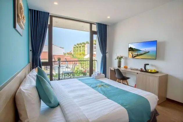 Deluxe Oda, Balkon, Şehir Manzaralı