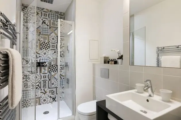 Deluxe Oda