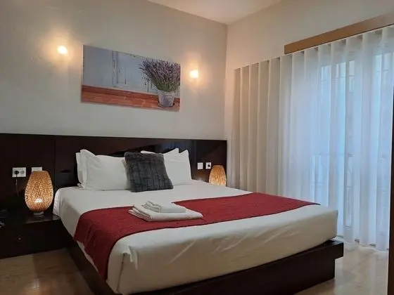 Tek Büyük Yataklı Oda, Birden Çok Yatak Odası