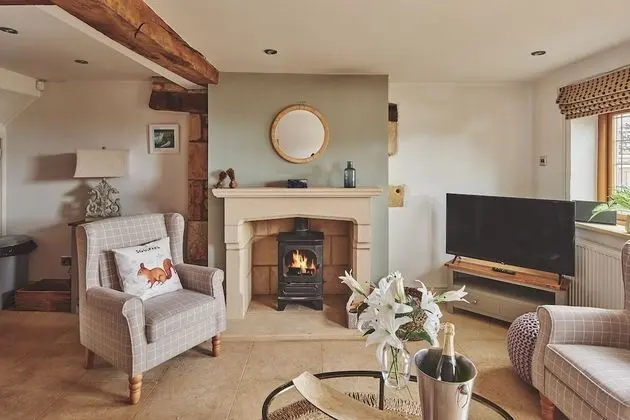 Luxury Kır Evi, Banyolu/Duşlu (Squirrel Barn)