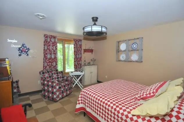 Ev, Birden Çok Yatak (Sqyrls Nest)