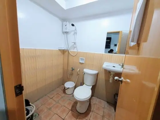 Ortak Ranzalı Oda, Karma Ranzalı Oda