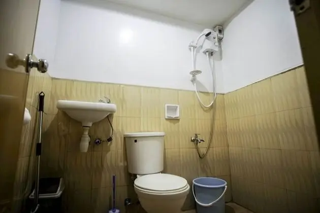 Ortak Ranzalı Oda, Sadece erkekler için